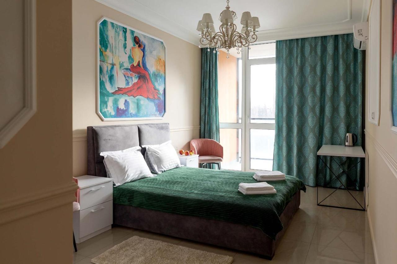 Sun Apartments Kiev Bagian luar foto