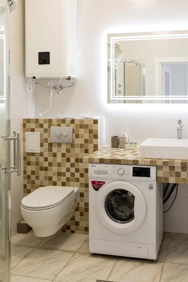 Sun Apartments Kiev Bagian luar foto